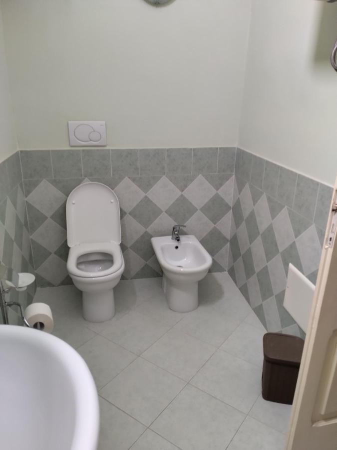 Palazzo Costantini Bed & Breakfast San Donato di Lecce Luaran gambar